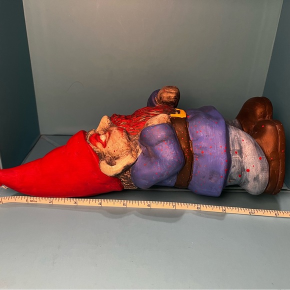 ThumbsUp! Zombie Garden Gnome - Picture 7 of 7